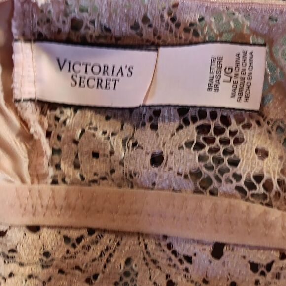 Victoria's Secret Bralette - Picture 5 of 9